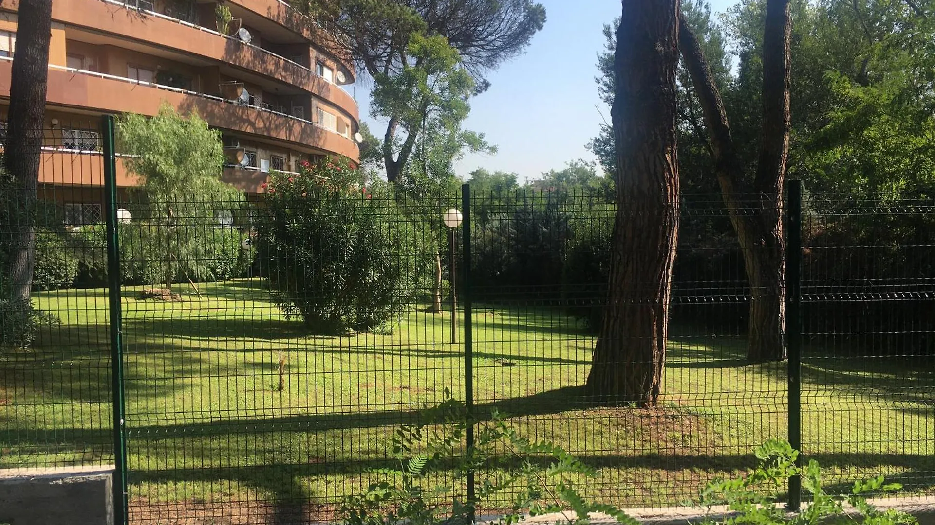 Dimora La Mela Roma Apartment  Rome